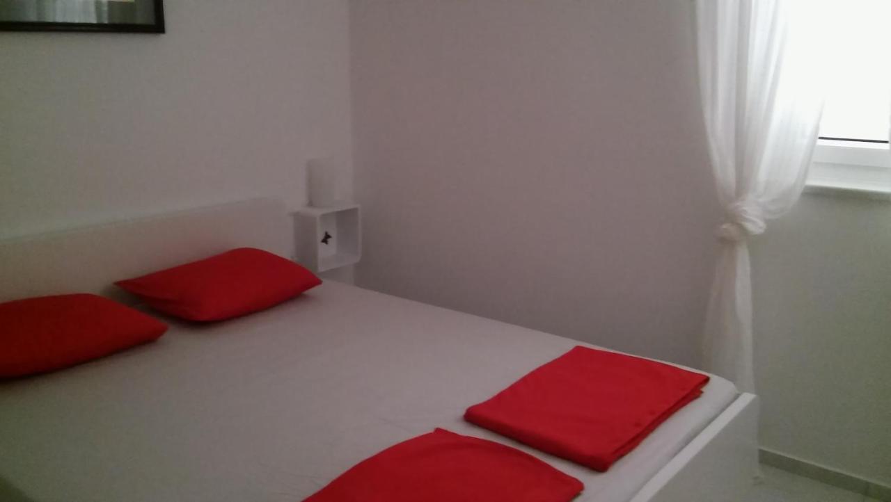 מאנדרה Apartmani Vrancic מראה חיצוני תמונה