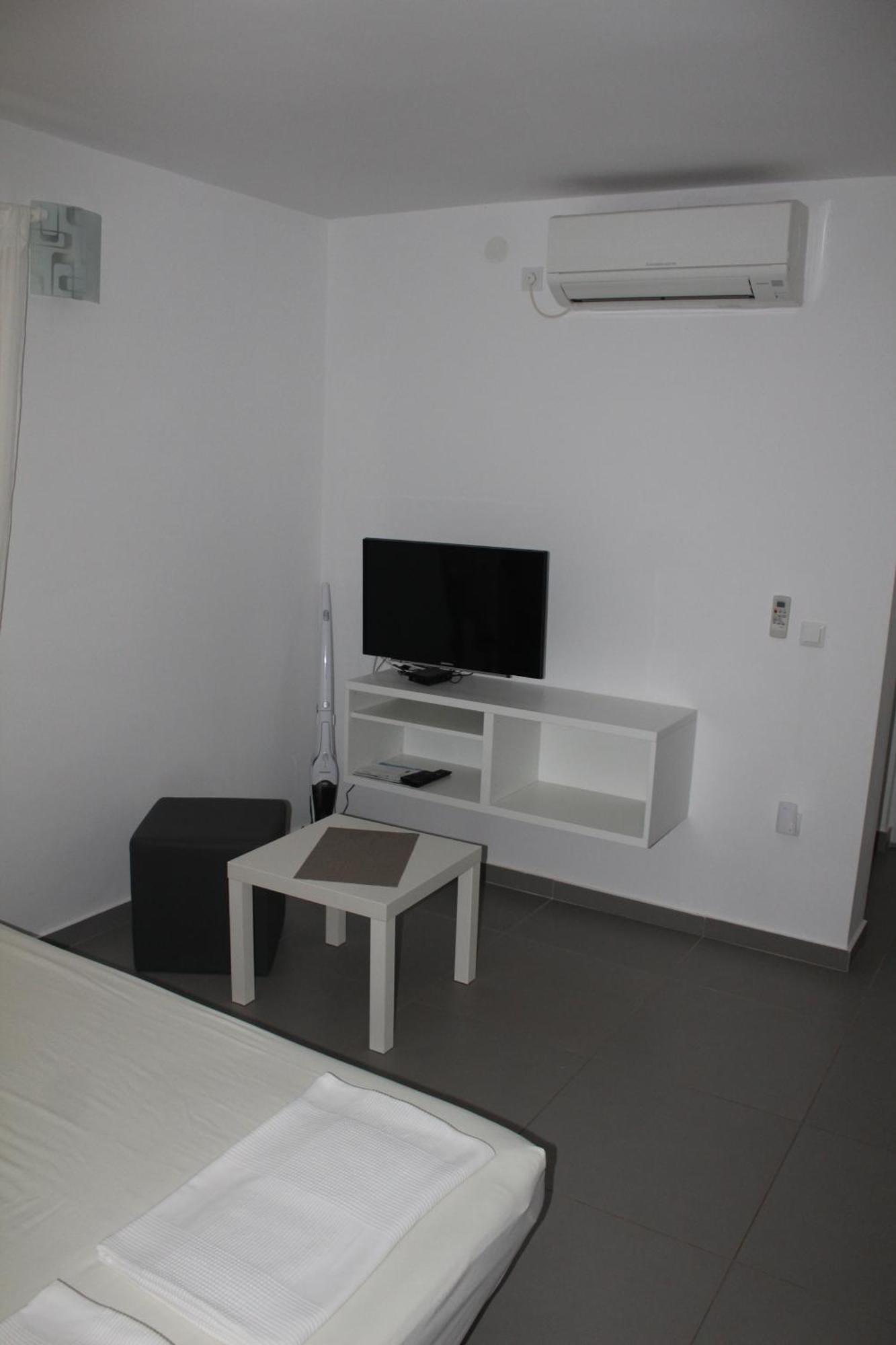 מאנדרה Apartmani Vrancic מראה חיצוני תמונה